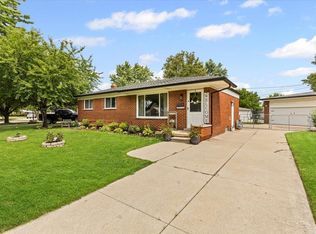 29266 Moulin Ave, Warren, MI