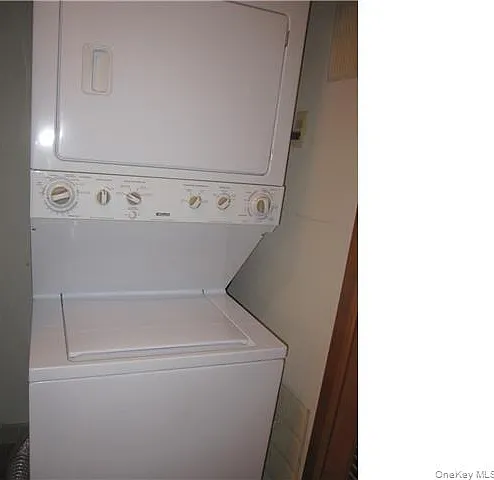 135 W Nyack Rd #31 — Photo 10