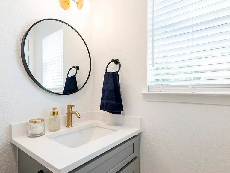 2101 Kirksey Dr — Photo 21