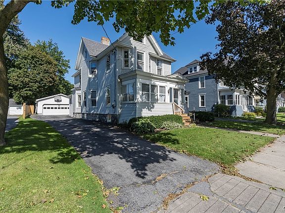 3rd image of 129 Haley St