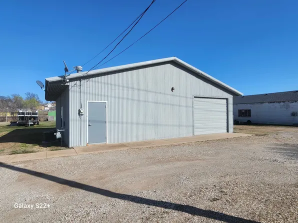817 N H St, Wellington, KS 67152