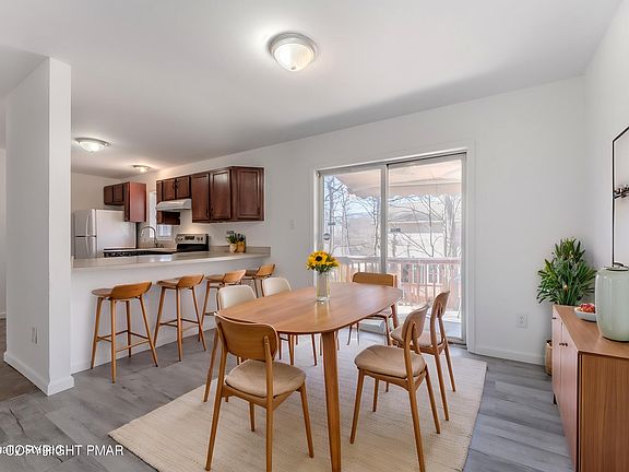 3rd image of 7624 Sawmill Rd