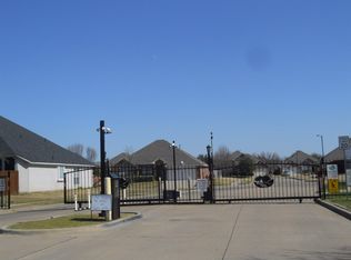 1310 Lyra Ln, Arlington, TX 76013