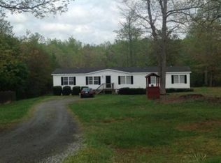 1325 Mirror Lake Rd, Lincolnton, NC 28092