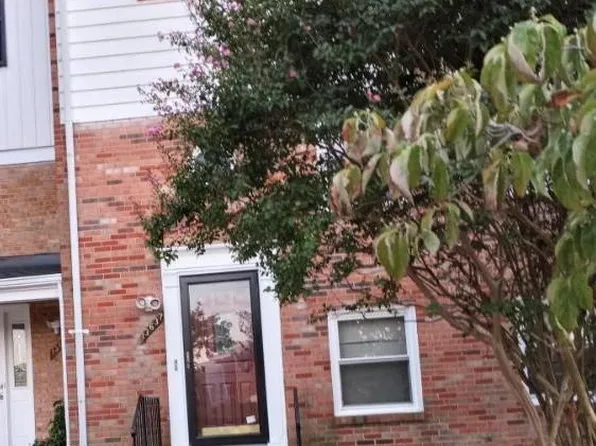 13637 Stepney Ln, Chantilly, VA 20151
