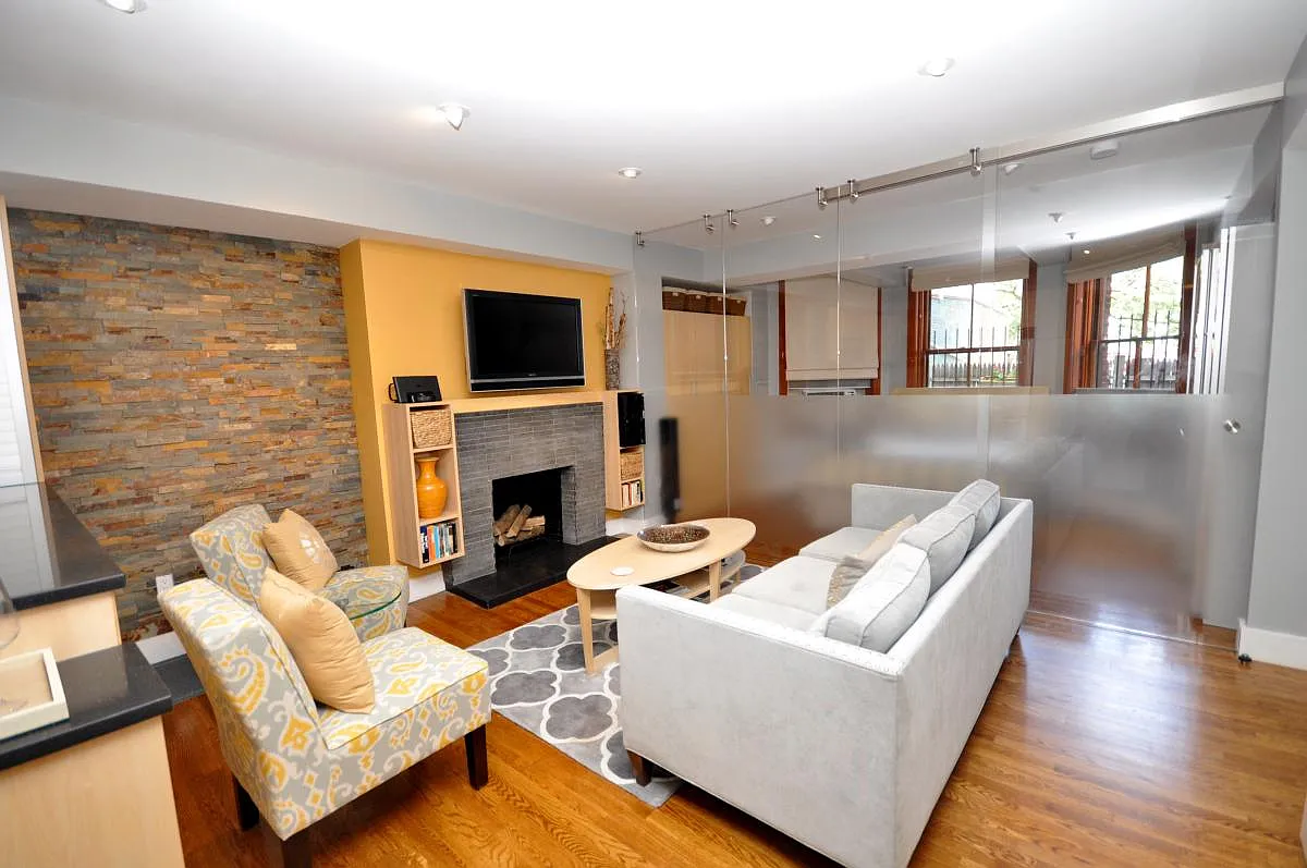 396 Beacon — Photo 1