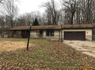 240 S Harmony Pl, West Terre Haute, IN 47885