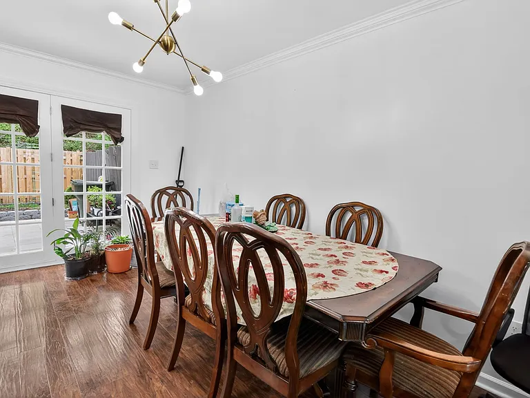 2925 Wythe Ct — Photo 5
