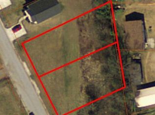 28 Church Ave, Inman, SC 29349