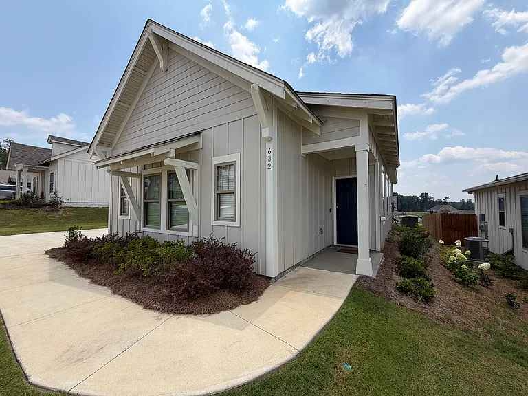 632 Shropshire Dr — Photo 14