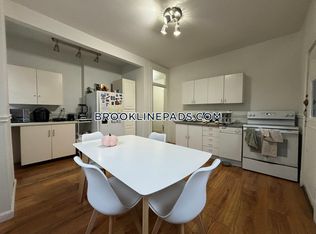 11 Euston St #3A, Brookline, MA 02446