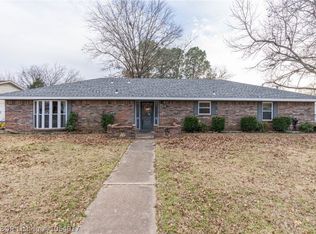 8000 Adam Dr, Fort Smith, AR 72903