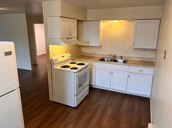 120 W Main St #2