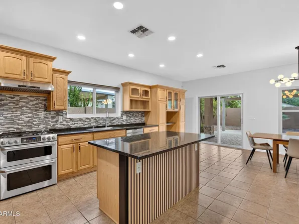 1441 S COLE Drive, Gilbert, AZ 85296