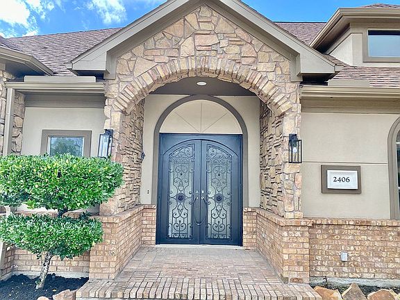 4th image of 2406 Walker Ct