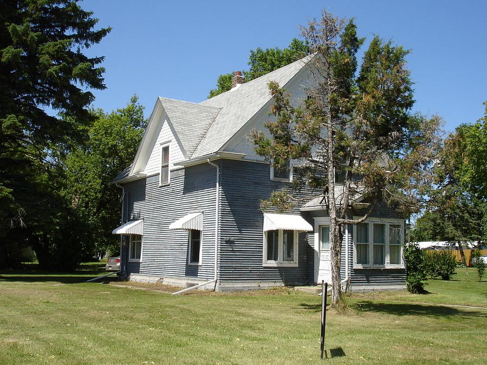 2nd image of 607 1st Ave