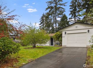 8412 NE 139th St, Kirkland, WA 98034
