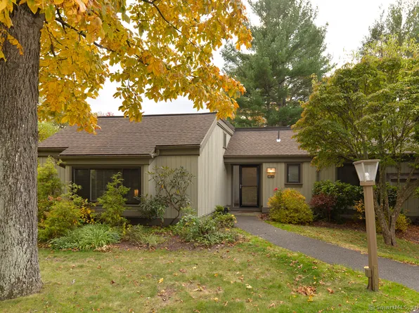 862 Heritage Village #A, Southbury, CT 06488