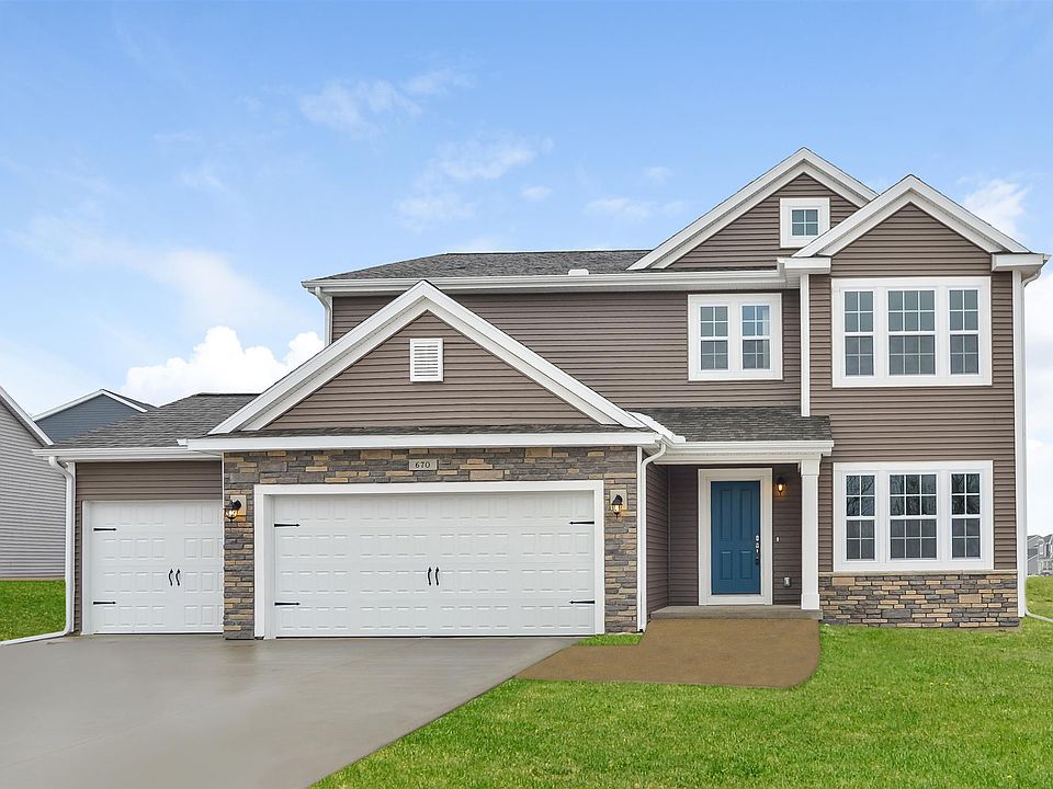1st image of 2567 Bell Cir