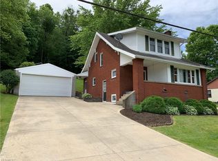 123 W Maple St SW, Stone Creek, OH 43840