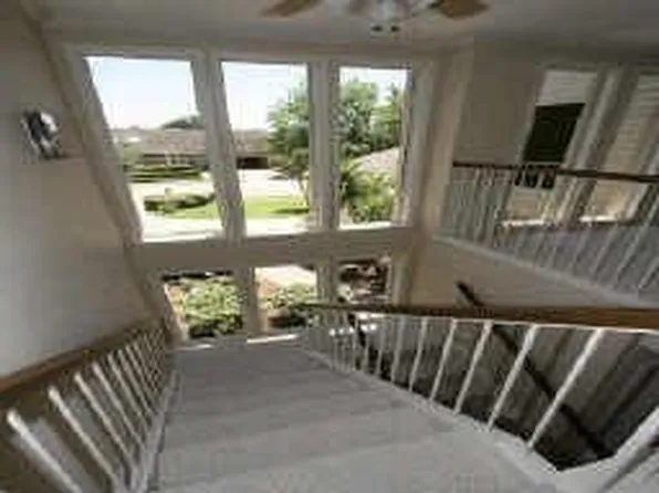 16019 Brook Forest Dr, Houston, TX 77059