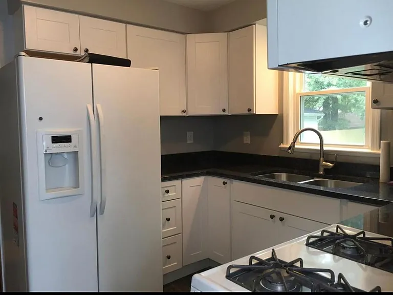 1531 Commodore Rd — Photo 11
