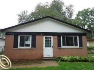 11284 Ziegler St, Taylor, MI 48180
