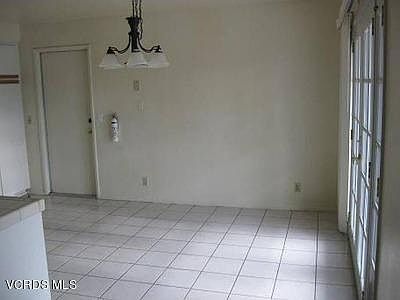 4th image of 10216 Alexandria St