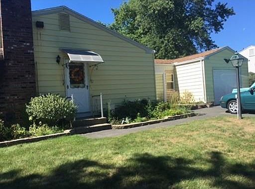 2nd image of 143 Whiting Farms Rd