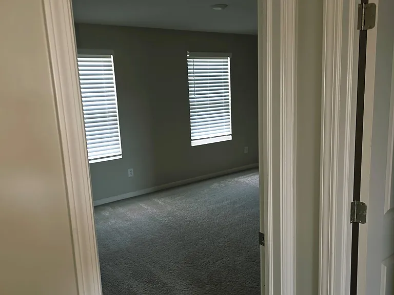 4455 Averly Park Cir — Photo 18