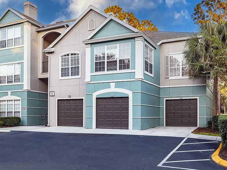Alvista Metrowest — Photo 2