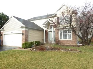 815 Lamont Ct, Naperville, IL 60540