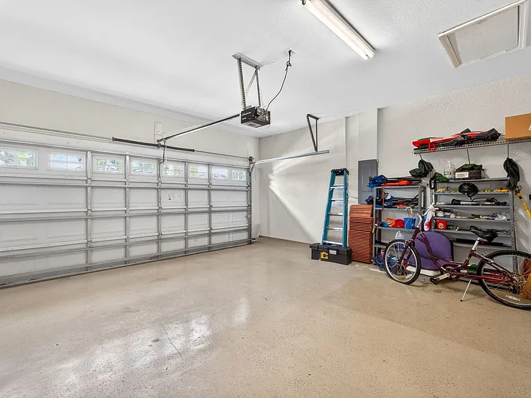 1789 Winding Oaks Way — Photo 31