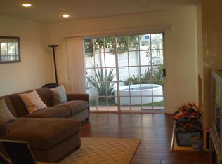 2101 Stradella Rd, Los Angeles, CA 90077