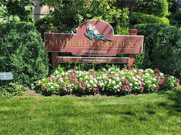 1300 Midland Avenue #C55, Yonkers, NY 10704