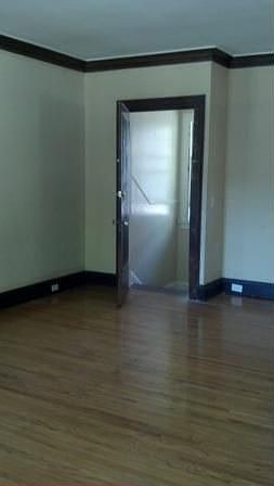 2nd image of 1001 Logan Ave N APT 2