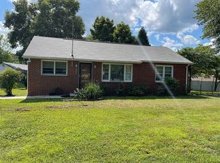 2680 New Lake Rd, Spring City, TN 37381
