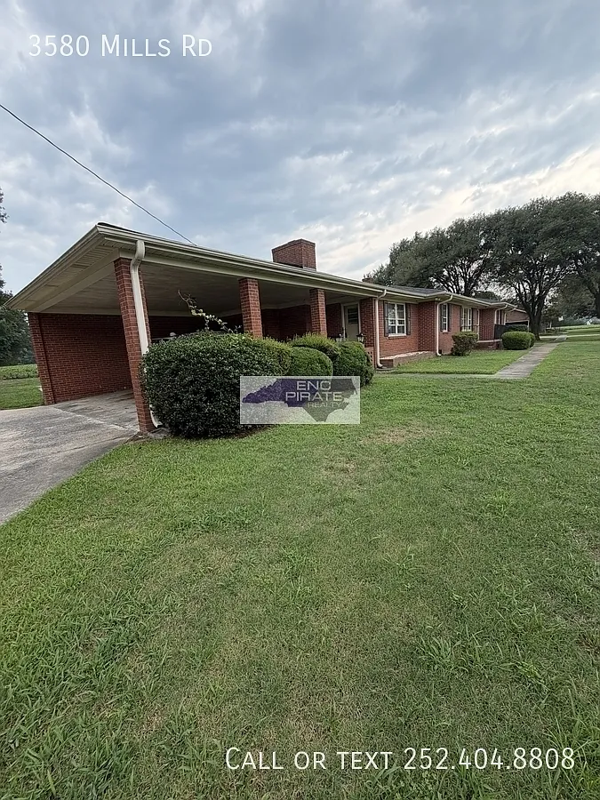 3 bed, $1,600 — Photo 3
