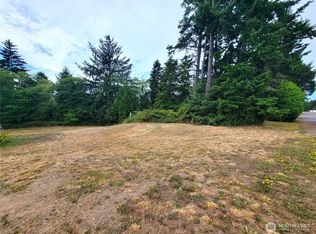 24313 Gile Pl, Ocean Park, WA 98640