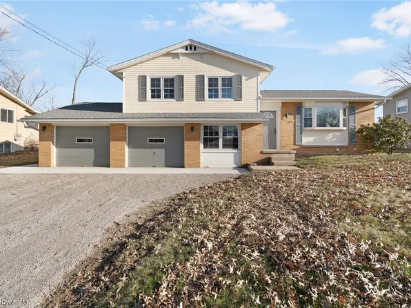 1432 Pauli St, Canal Fulton, OH 44614