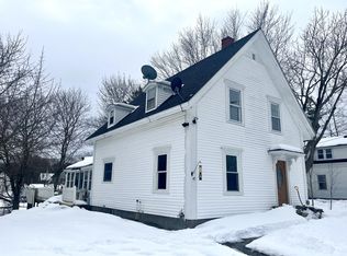 47 Dean St, Winterport, ME 04496