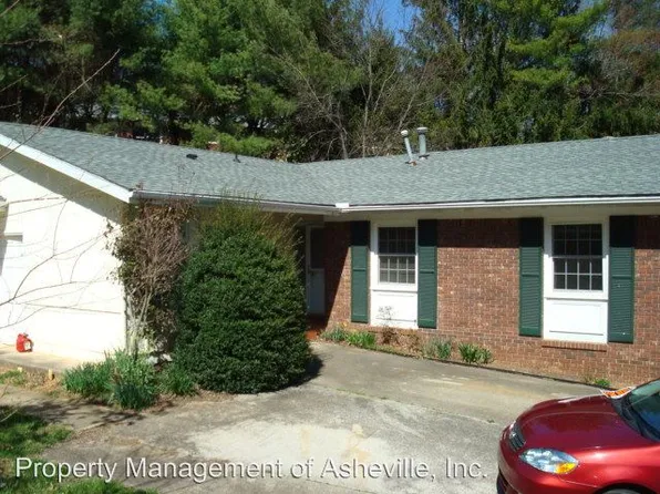 7 Fernbrook Pl, Asheville, NC 28804