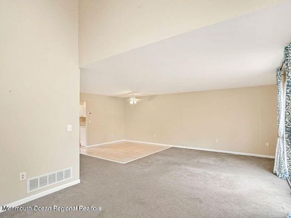 4th image of 907 Trenton Ave #A