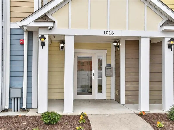 1016 Thoroughgood Way #306, Chesapeake, VA 23324