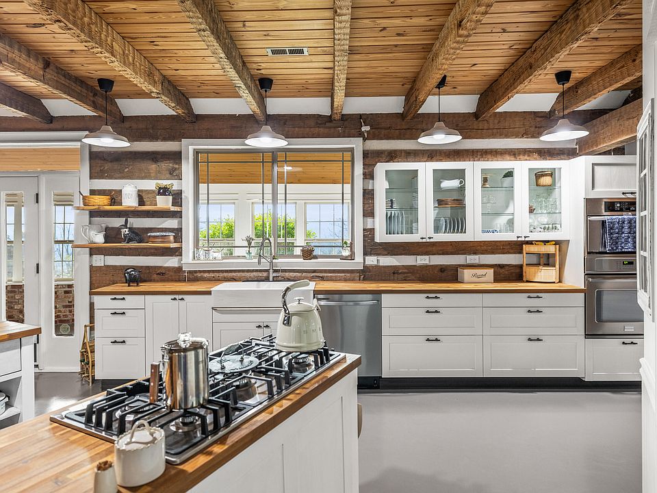 1st image of 7174 White Oak Valley Rd