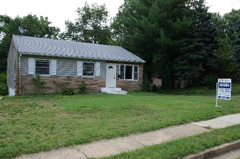 1st image of 14013 Mathews Dr