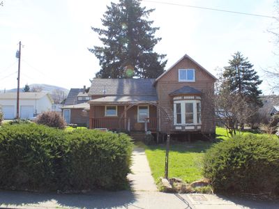 1820 E 9th St, The Dalles, OR, 97058