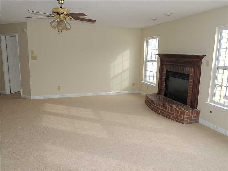 1st image of 10341 Memorial Knoll Dr