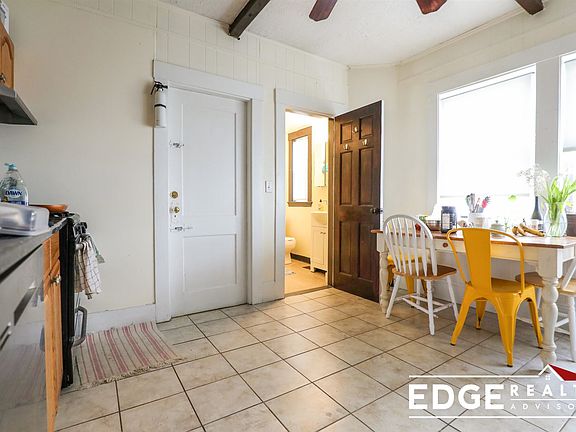 internal_unit_photo_0.25