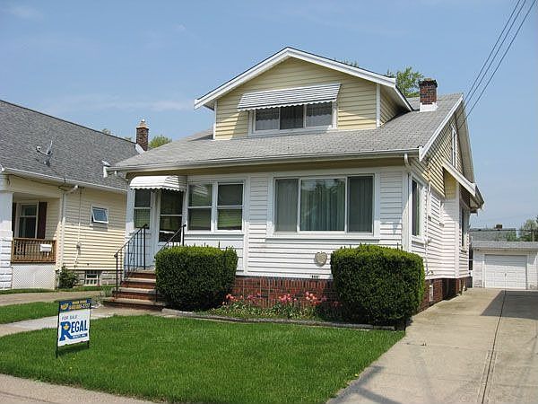 1st image of 5302 Northcliff Ave
